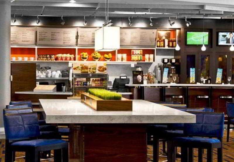 Courtyard By Marriott Salisbury