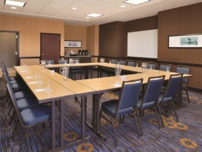 Courtyard By Marriott Hotel 3*