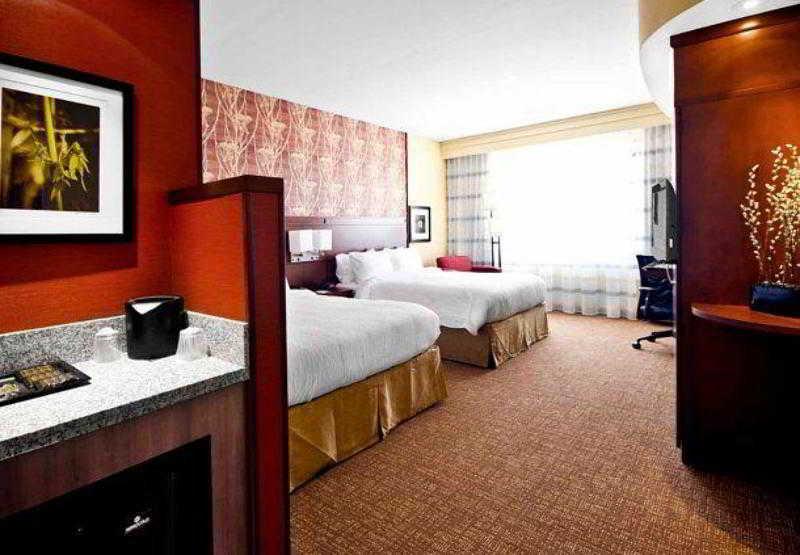 Hotel Courtyard By Marriott