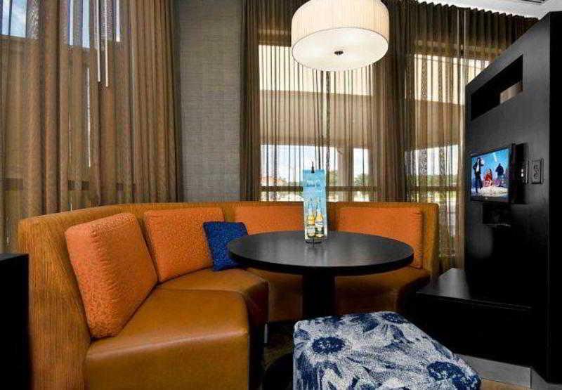 Courtyard By Marriott Hotel 3*
